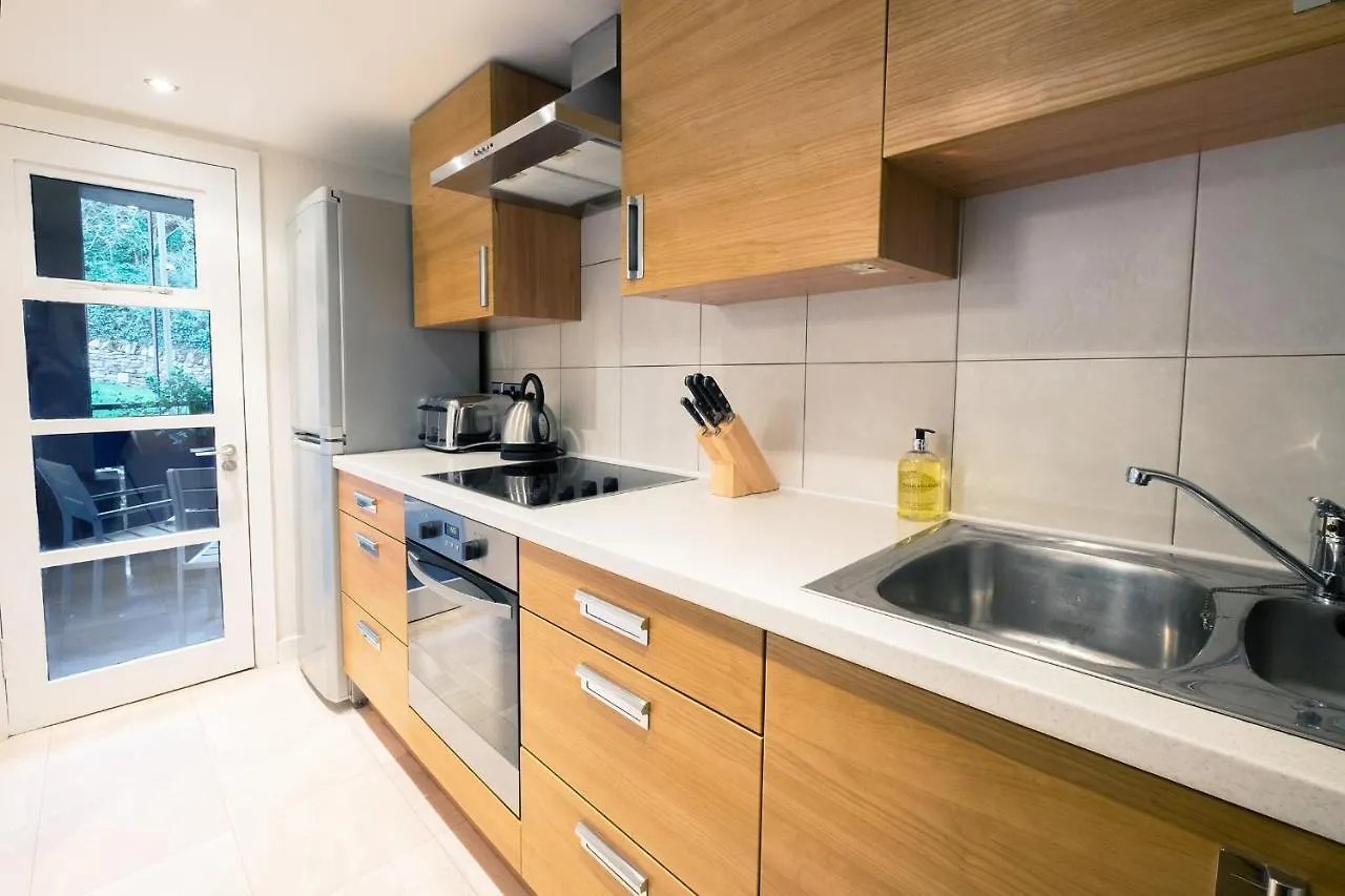 The Malt Kiln Apartment Edinburgh Old Town 3 Bedroom Parking Previously Mcdonald Residence